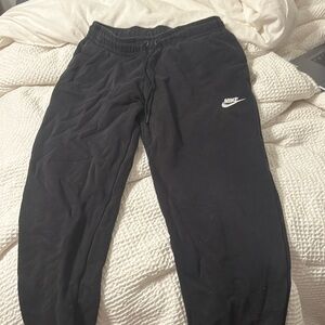 SMALL NIKE black sweatpants